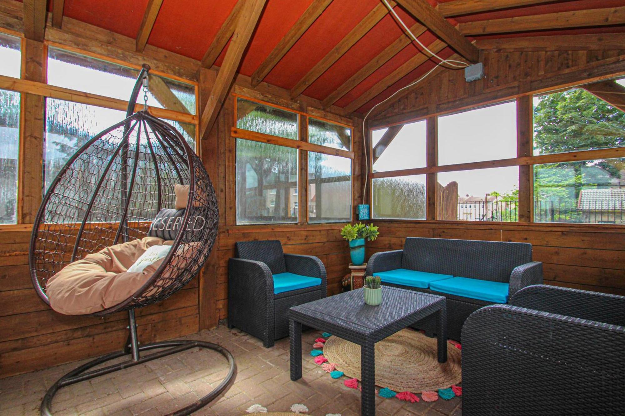 Apartament Lavish 2 Bed Sleeps 5 Near Lanark Carstairs Zewnętrze zdjęcie